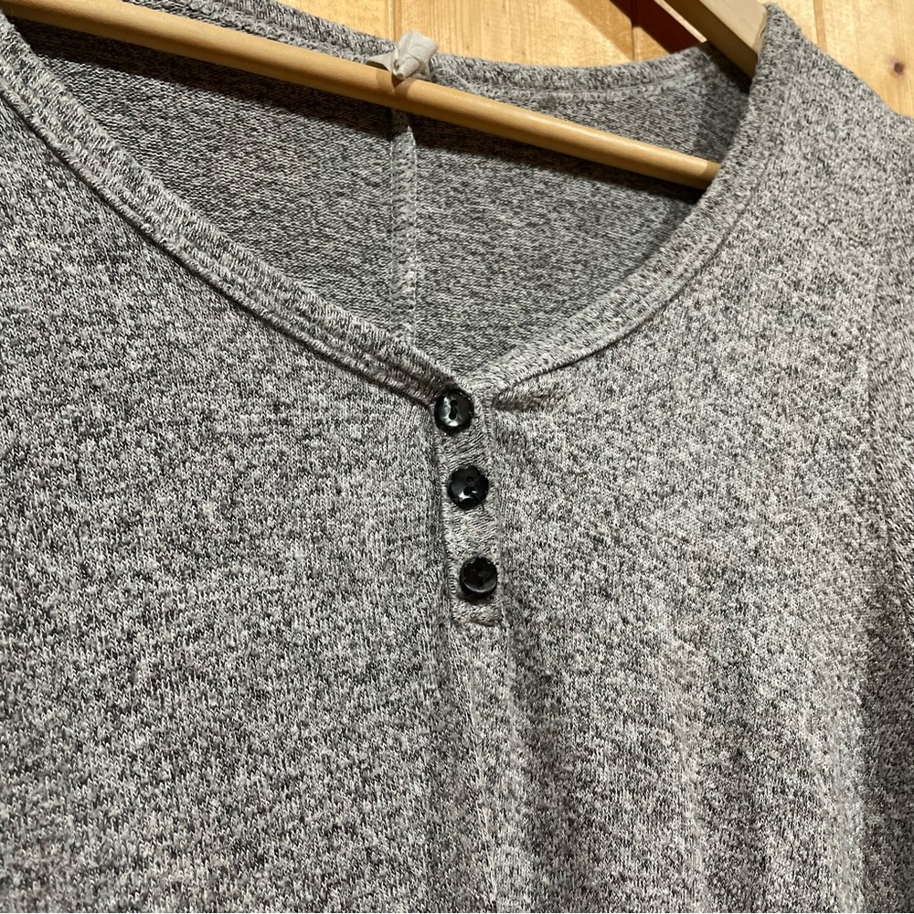 Heather Grey Top - Picture 4 of 6
